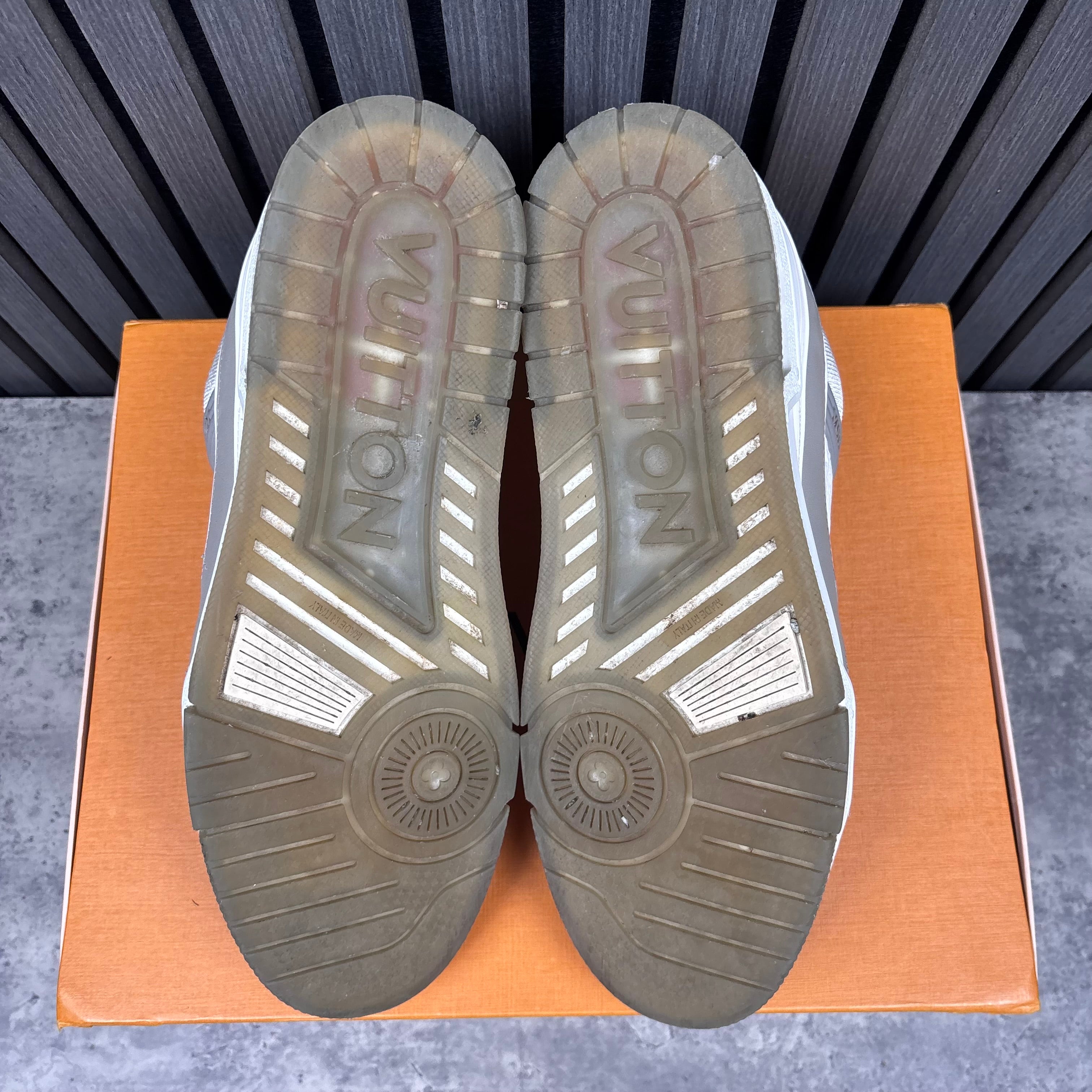 Louis Vuitton LV Trainer Grey (EU42- Fit 8.5/9)