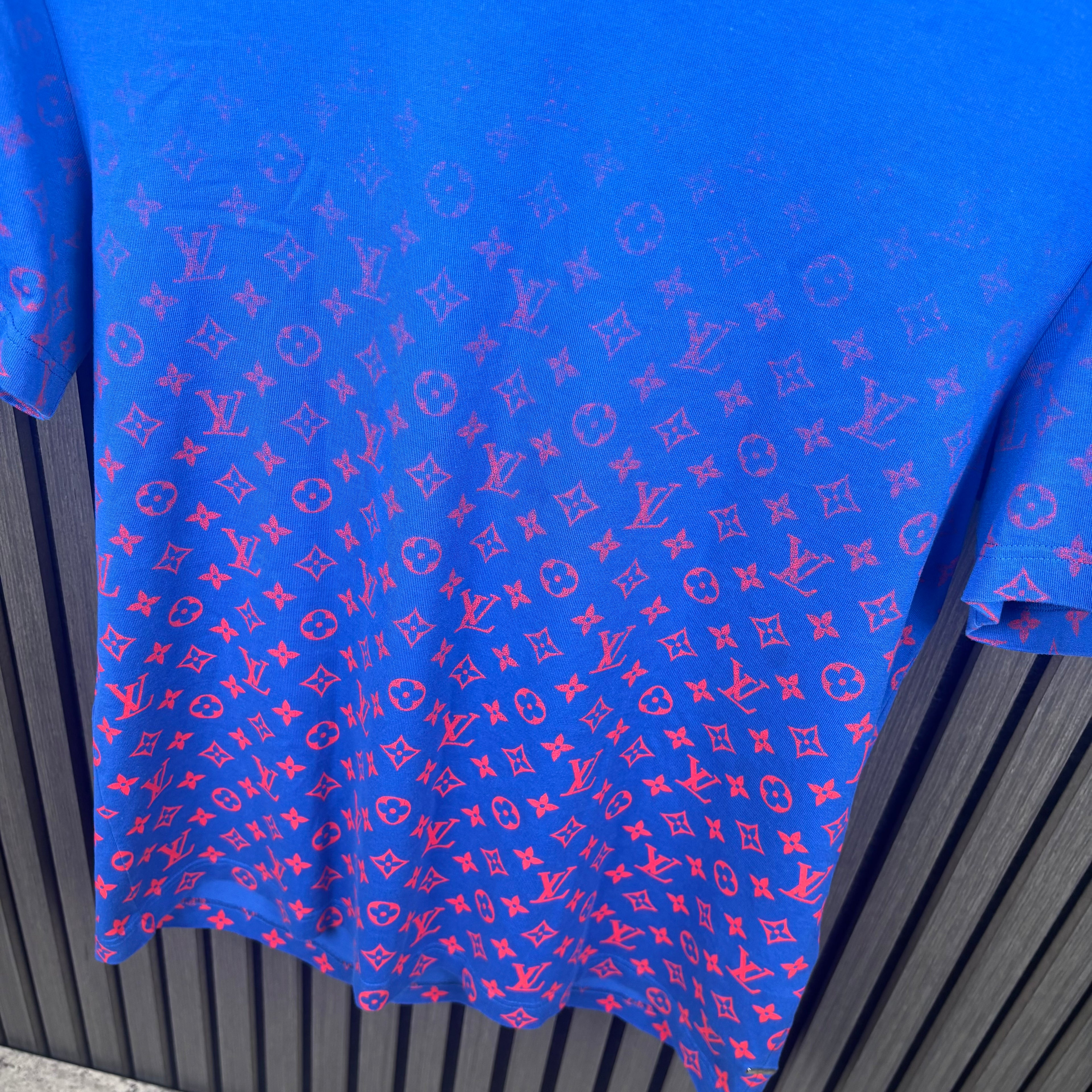 Louis Vuitton Monogram T-Shirt Large (Fits Medium)