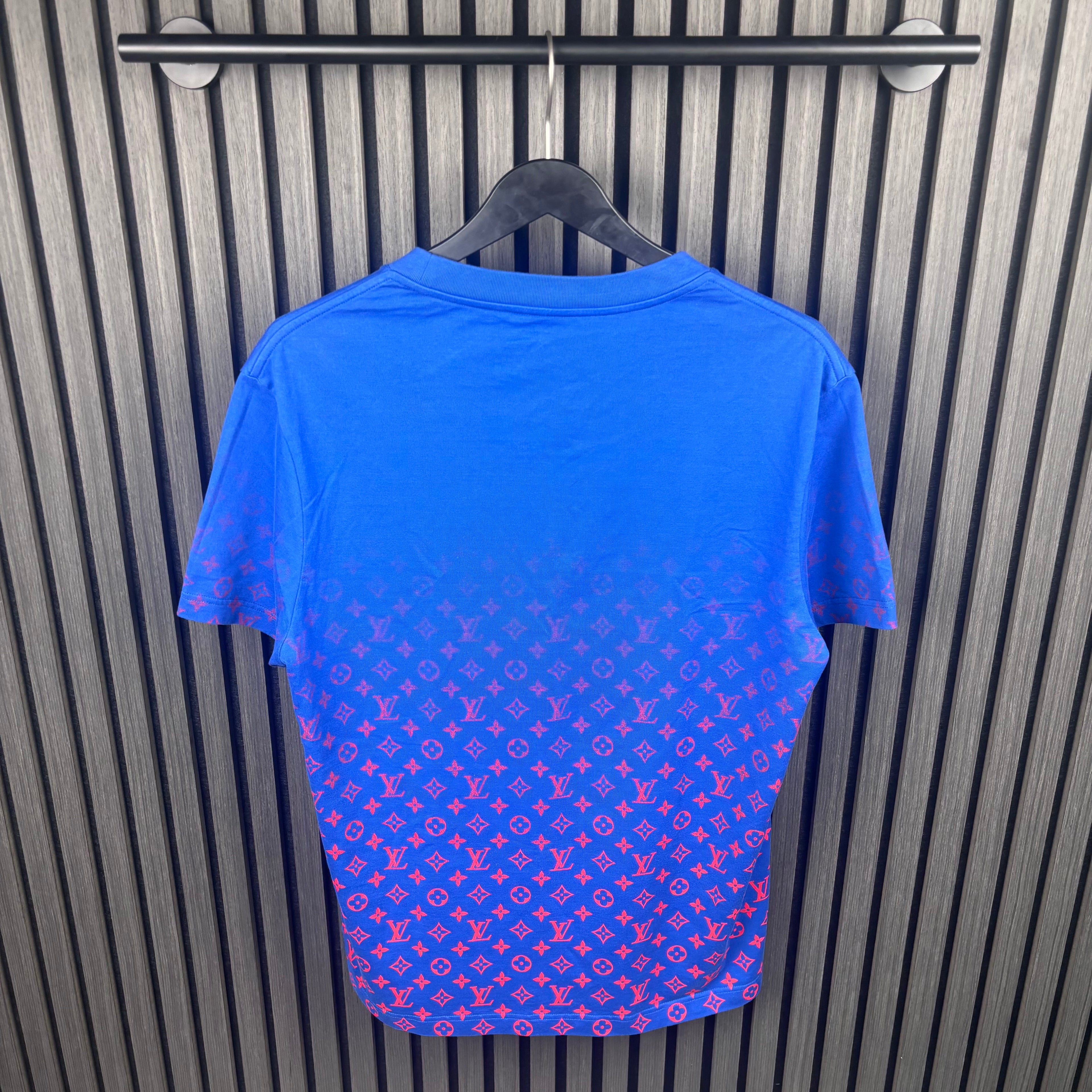 Louis Vuitton Monogram T-Shirt Large (Fits Medium)