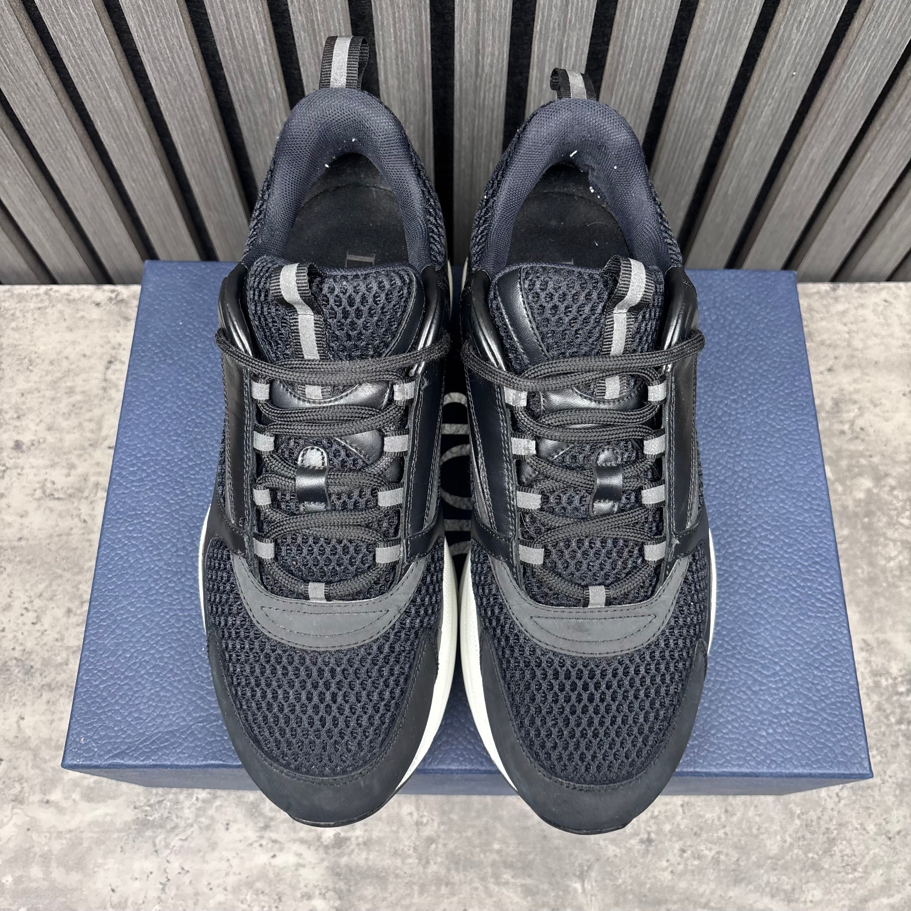 Dior B22 Black/White (EU43-Fit 9)