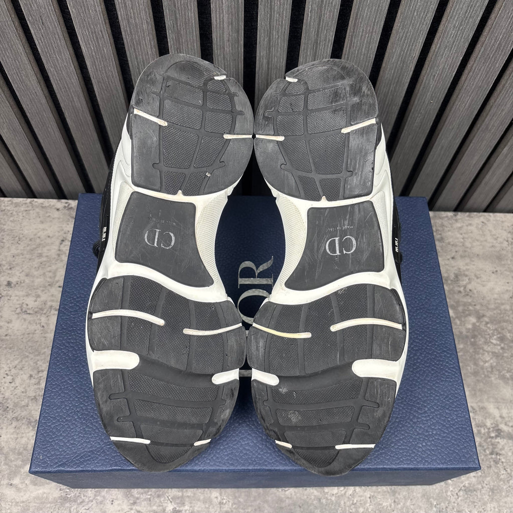 Dior B22 Black/White (EU43-Fit 9)
