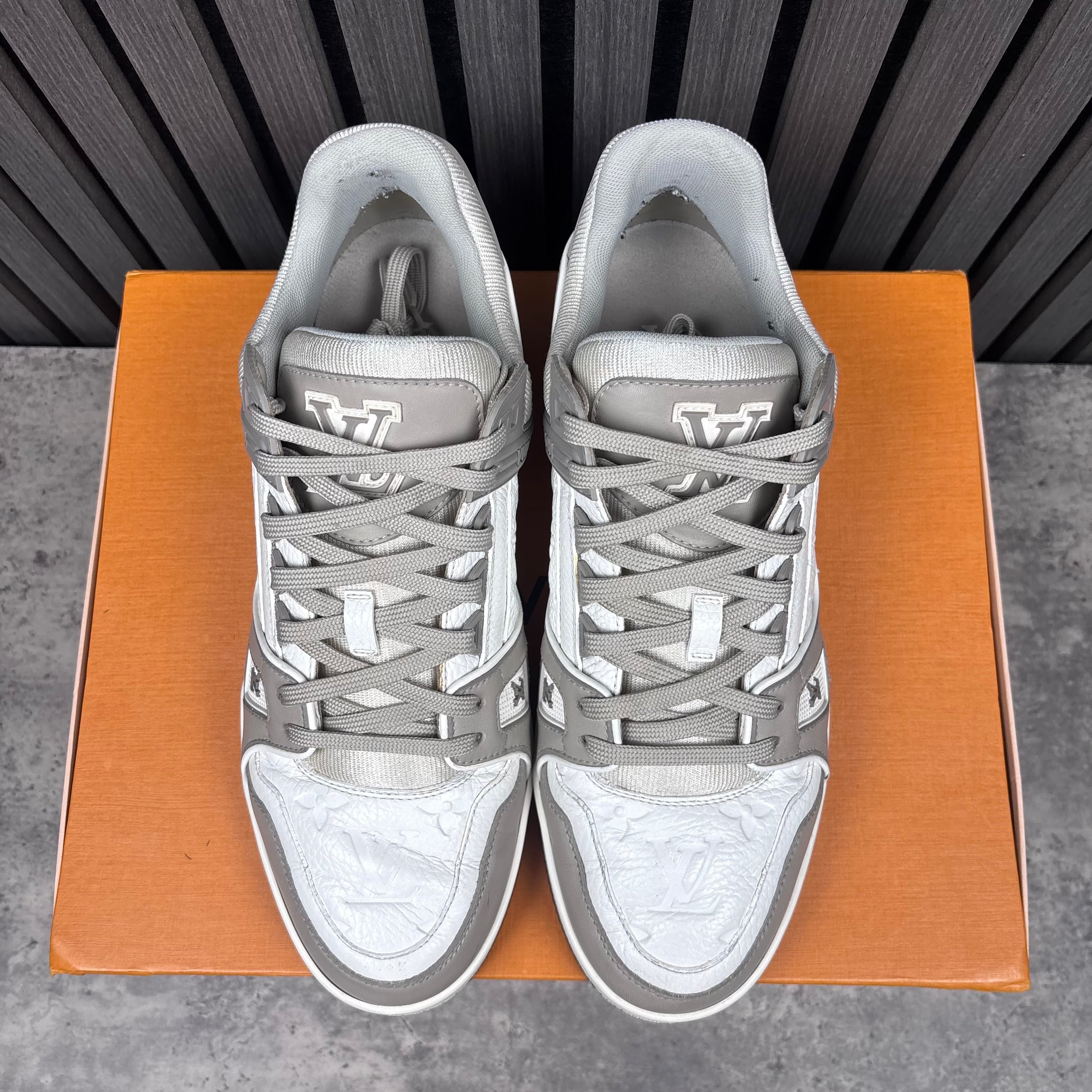 Louis Vuitton LV Trainer Grey (EU42- Fit 8.5/9)