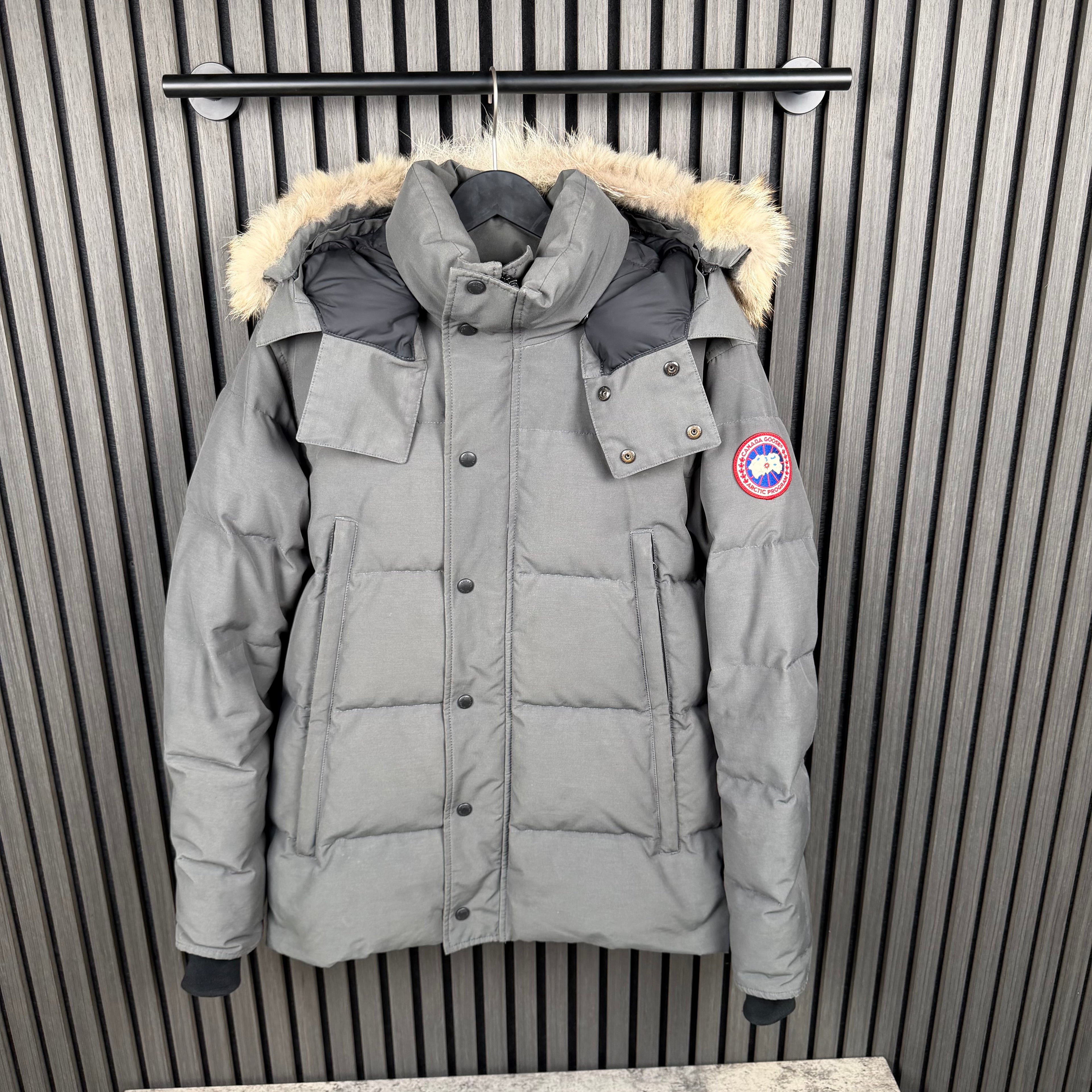 Canada Goose Wyndham Graphite Medium